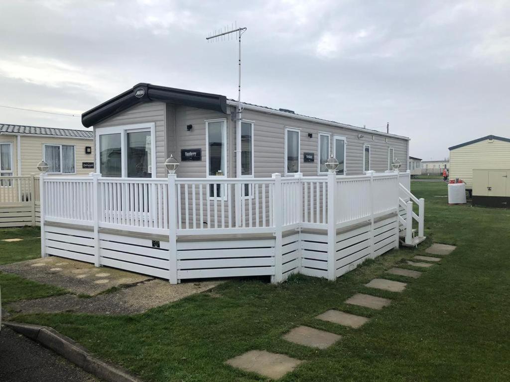 The Sherbourne Selsey Exterior foto